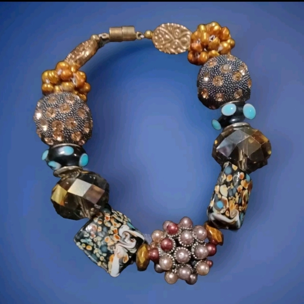 Artisan Beaded Bracelet with Gold and Blue Accents